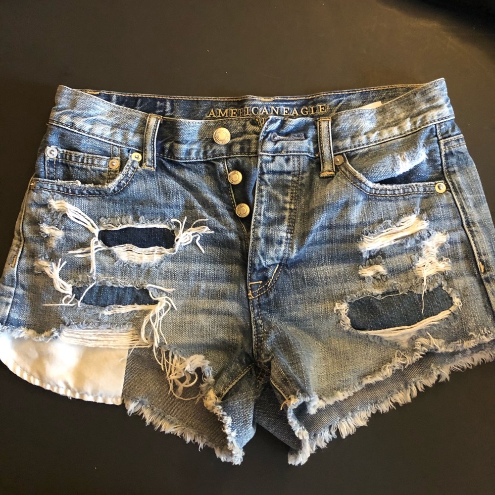 American Eagle Hi-rise Festival Shorts
